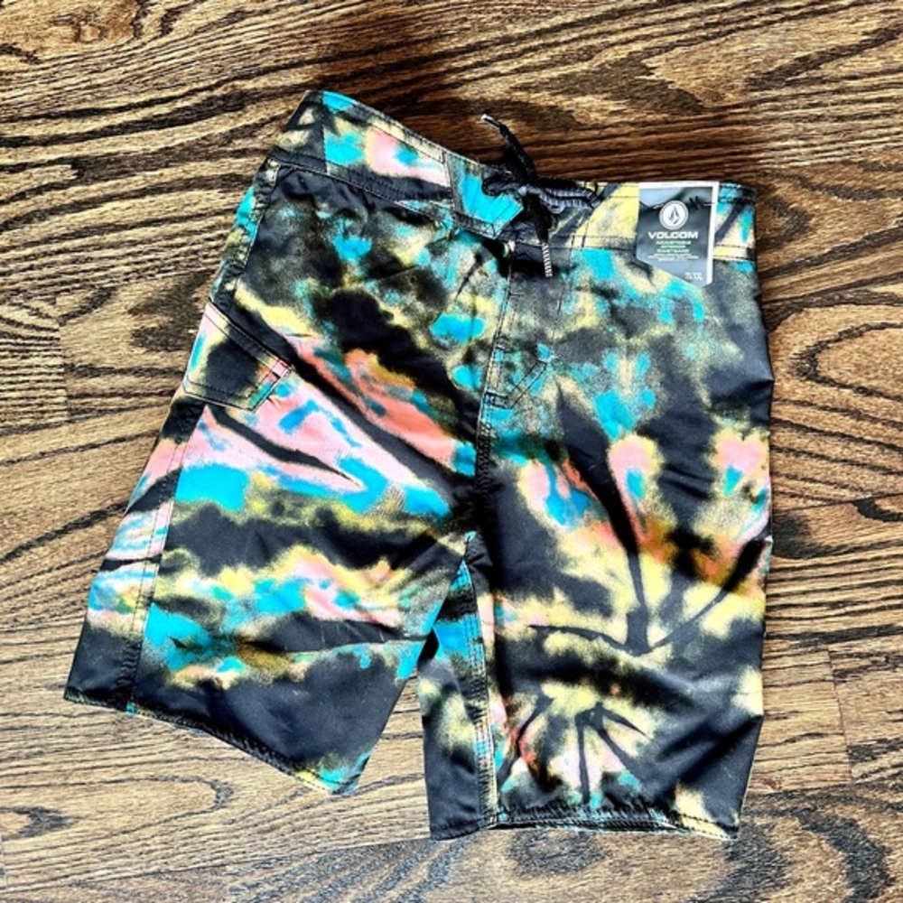 Boys Volcom Swim Trunks Size 7X